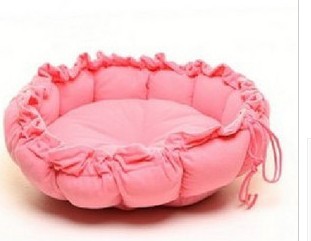 Cartoon-type pet bed