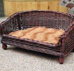 Wrought iron pet bed