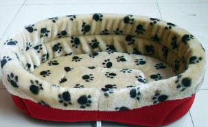 Round pet bed