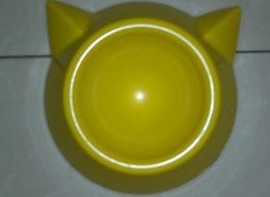 Plastic anti-skid pet bowl