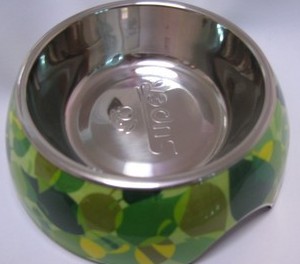 Plastic anti-skid pet bowl