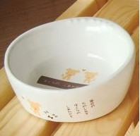 Series of circular solid melamine dog bowl