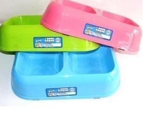 Folding water bowls