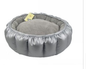 European style wrought iron dog bed