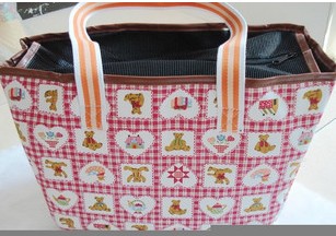 Pet bag * apple flower pattern Spill